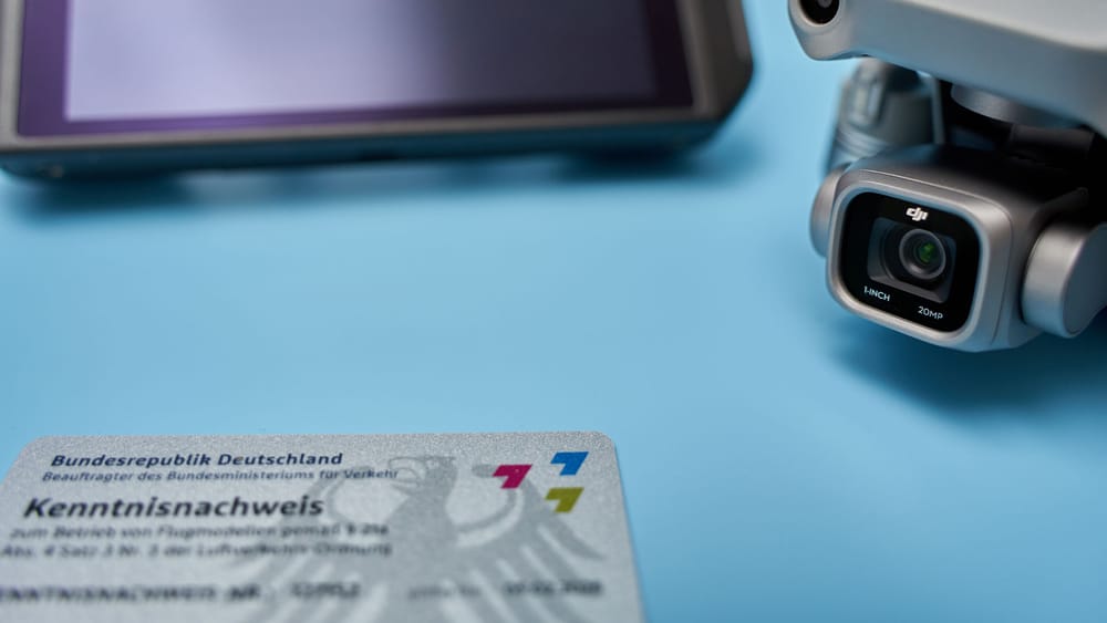Der digitale Fichenstaat | Von Michael Straumann Beitragsbild