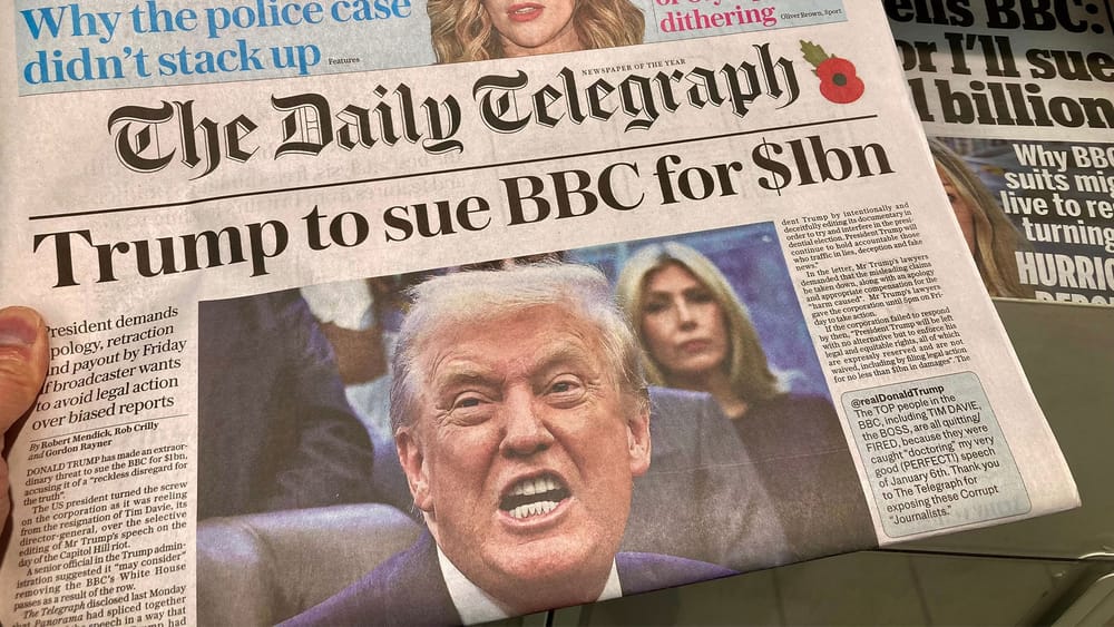 Trump verklagt BBC auf zehn Milliarden Dollar wegen Kapitol-Doku Beitragsbild