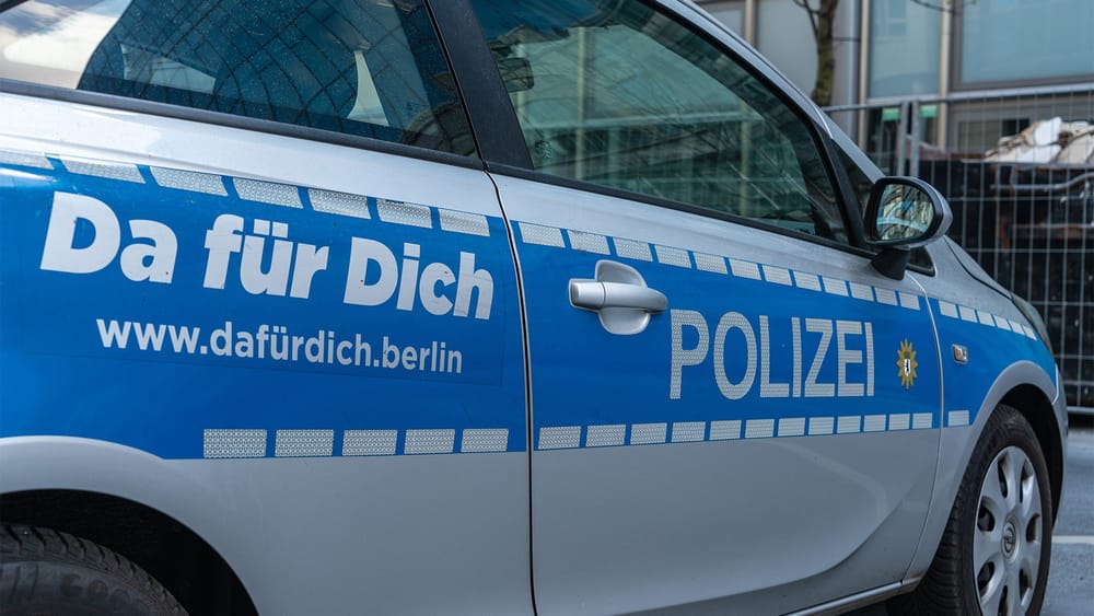 Berliner Polizeigesetz verschärft: ASOG-Novelle mit Stimmen von CDU, SPD und AfD beschlossen Beitragsbild