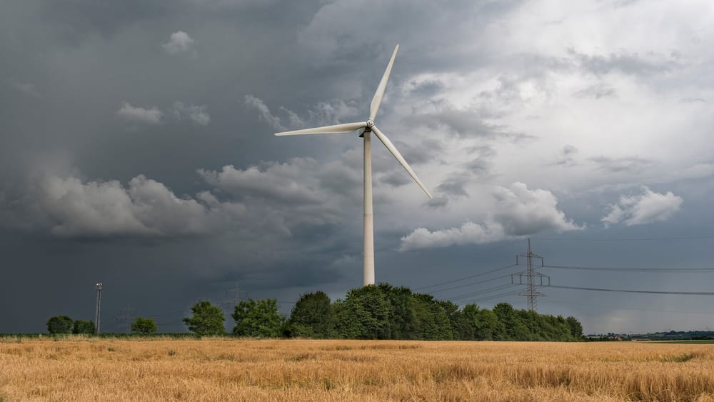 Bundesverband Landschaftsschutz e.V. warnt vor PFAS-Belastung durch Windenergieanlagen Beitragsbild