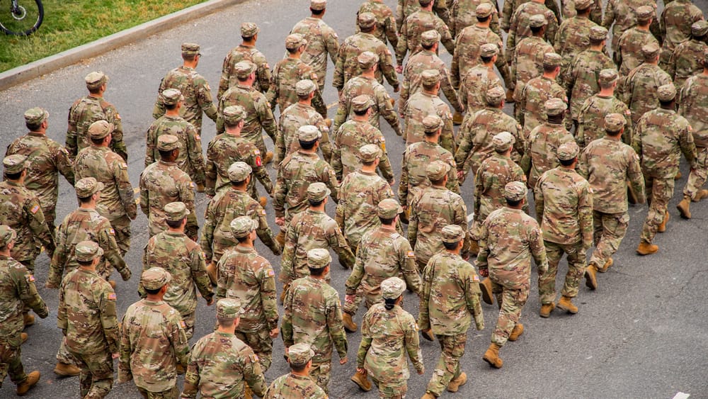 Trump sichert Polen 5.000 zusätzliche US-Soldaten zu Beitragsbild