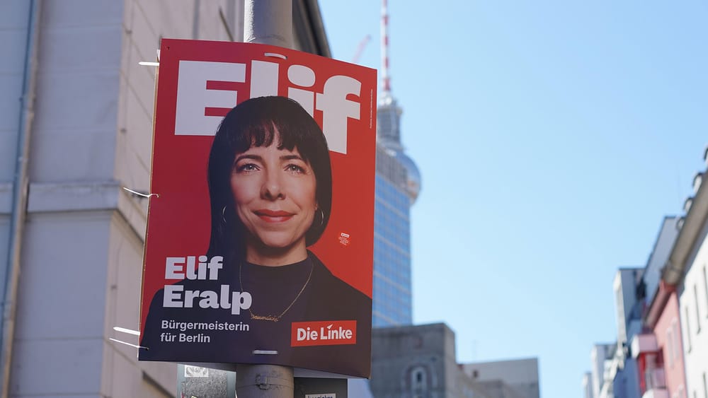 Linke, Grüne und SPD einigen sich auf Koalitionsverhandlungen in Berlin Beitragsbild