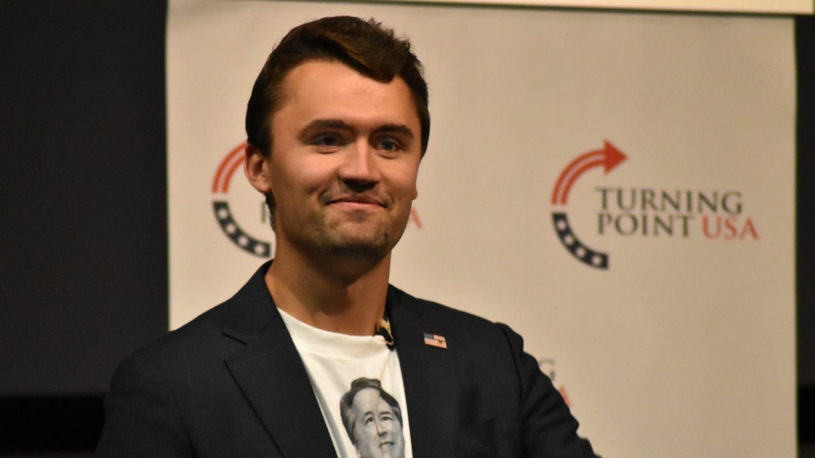 Mord an Charlie Kirk ‒ USA zwischen Märtyrermythos und hämischer Genugtuung