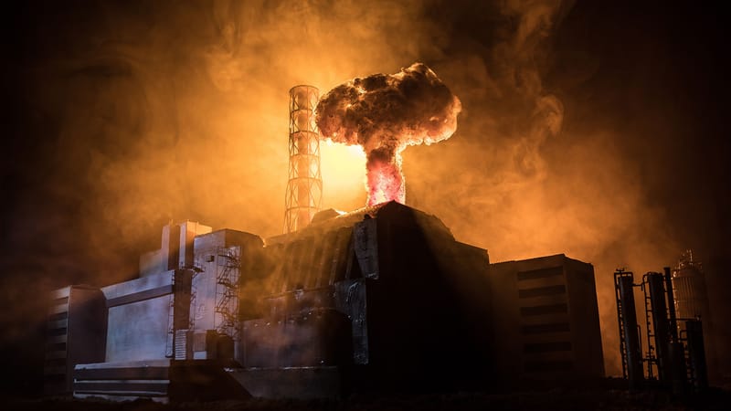 Israel vs. Iran: Atomzentren unter Beschuss | Von Thomas Röper Beitragsbild