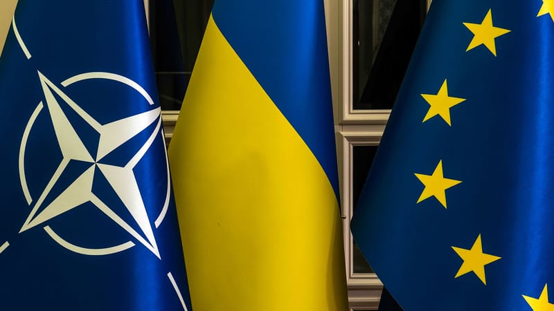 Europas heuchlerischer Ukraine-Kurs | Von Thomas Röper Beitragsbild