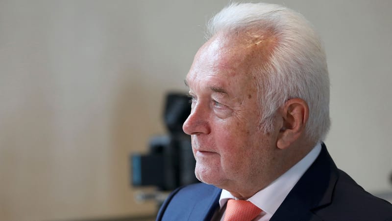 Kubicki übernimmt das sinkende Schiff | Von Paul Clemente Beitragsbild