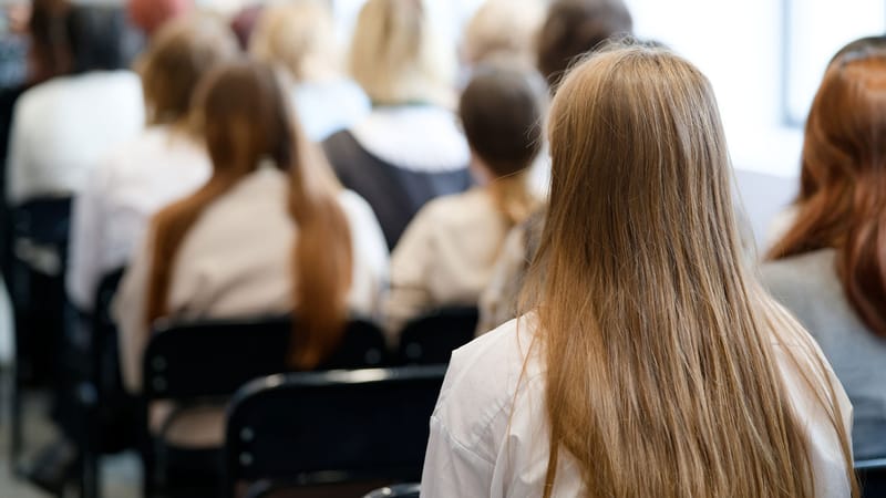 Der Mündigkeits-Betrug: Warum formale Bildung keine Demokraten macht | Von Dirk Ellerbrock Beitragsbild